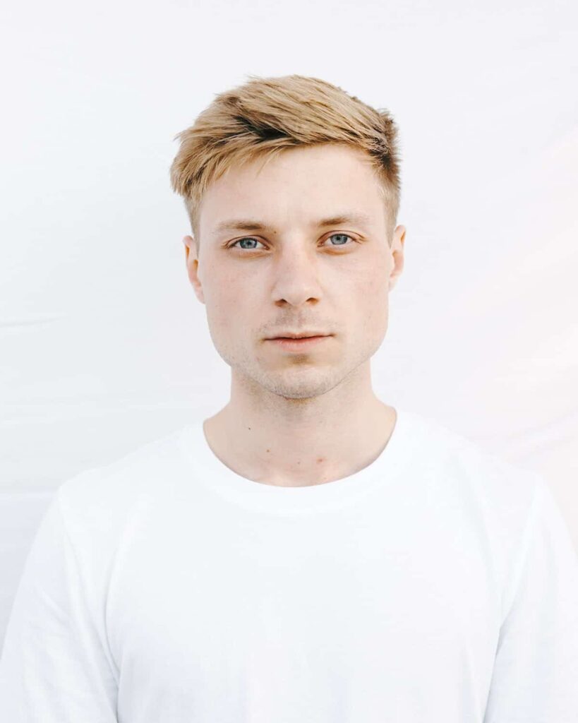 Pexels Maksim Goncharenok 15506141 819x1024